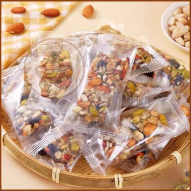 Granola Siêu Hạt Cela Food 125k Giảm Cân, Mẹ Bầu, Ngũ Cốc Giòn Tan, Giá 99.000đ