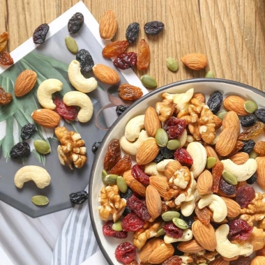 Granola siêu hạt ngũ cốc ăn kiêng giảm cân mix hạnh nhân hạt điều 500g 89.000đ