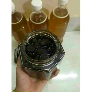 Gừng đen và Ngải tím ngâm mật ong rừng 500ml - Tăng đề kháng, hỗ trợ tiêu hoá - 220k Gừng đen và Ngải tím ngâm mật ong rừng 500ml - Tăng đề kháng, hỗ trợ tiêu hoá - 220k