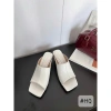 Guốc bản quai ngang Quân Châu mới màu trắng – Đẹp cho đồ công sở, giá ưu đãi 250k 3