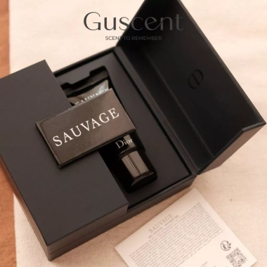 GUSCENT Set quà tặng nước hoa nam Sauvage Limited - Hương phong độ, mát mẻ, giá ưu đãi 897.000₫ 6 GUSCENT Set quà tặng nước hoa nam Sauvage Limited - Hương phong độ, mát mẻ, giá ưu đãi 897.000₫ 6