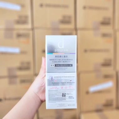 Hàng Chính Hãng Kem Dưỡng Ẩm D Program Skin Repair Cream 45g – Phục Hồi Da Nhạy Cảm, Giá Gốc 612k Giảm còn 510k 3 Hàng Chính Hãng Kem Dưỡng Ẩm D Program Skin Repair Cream 45g – Phục Hồi Da Nhạy Cảm, Giá Gốc 612k Giảm còn 510k 3