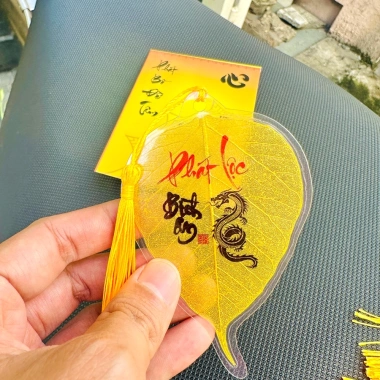 Hàng Loại 1 Lá Bồ Đề Tự Nhiên 12 Con Giáp Chữ Thư Pháp Tài Lộc Bình An - Bỏ Ốp Điện Thoại Giá 13.000 VNĐ