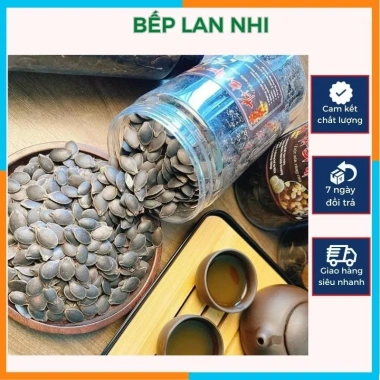 Hạt bí mèo đen rang củi thơm ngon 500gr - Hộp chắc, giảm giá Tết 2.025