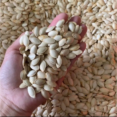 Hạt bí rang muối 1kg Giá ưu đãi 78.000đ, đồ ăn vặt thơm ngon, chuẩn bánh kẹo Tết