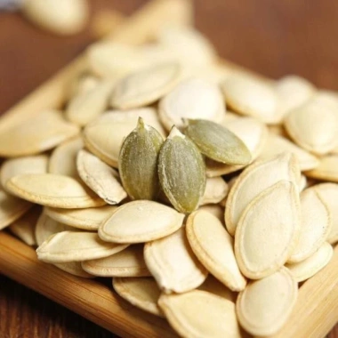 Hạt bí ta rang bếp củi 1kg Giòn thơm, giàu dinh dưỡng, giá ưu đãi 145.600 VND, giảm từ 180.544 VND 2 Hạt bí ta rang bếp củi 1kg Giòn thơm, giàu dinh dưỡng, giá ưu đãi 145.600 VND, giảm từ 180.544 VND 2