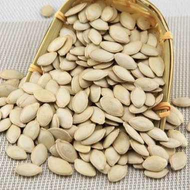 Hạt Bí Ta Rang Tay 1Kg (2 Túi 500g) Đều Mẩy Siêu Ngon, Không Chất Bảo Quản, Giá Ưu Đãi 64.000 VND