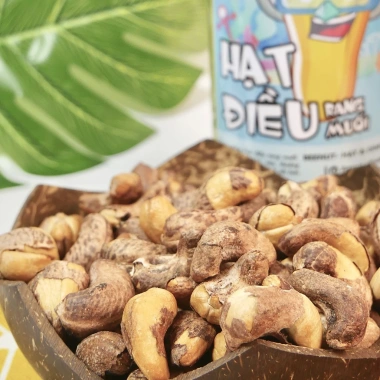 Hạt điều rang muối Bình Phước 1kg + Combo 2×500g Hột điều lụa dinh dưỡng BeeNut - Giá 326.690₫