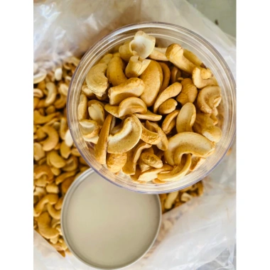 Hạt Điều Rang Muối Bọc Lụa 500g Đôi Bình Phước Giòn Ngon - 75.000₫ 3 Hạt Điều Rang Muối Bọc Lụa 500g Đôi Bình Phước Giòn Ngon - 75.000₫ 3