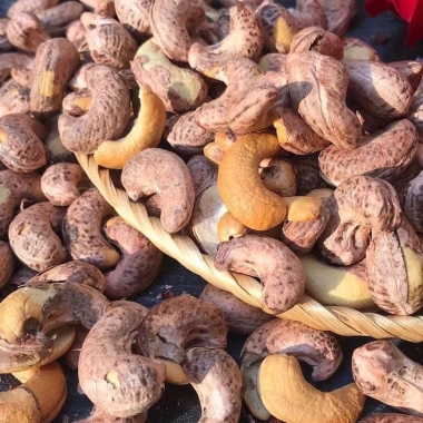 Hạt Điều Rang Muối Đặc Sản Bình Phước 500g - Giòn, Mới, Hạt Cồ, Dễ Tróc, Giá ưu đãi 119k