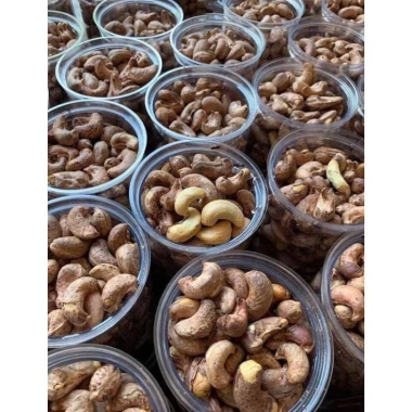 Hạt Điều Rang Muối Đăk Lăk Nguyên Lụa 500g - Giá ưu đãi 121.500 VND, giòn thơm