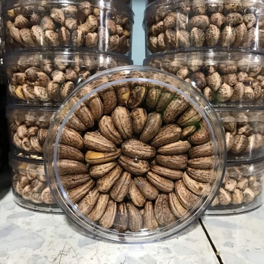 Hạt Điều Rang Muối Loại A+ 500g - Giá 179.280 VND, Cam Kết Y Hình, Quà Tặng 3 Hạt Điều Rang Muối Loại A+ 500g - Giá 179.280 VND, Cam Kết Y Hình, Quà Tặng 3