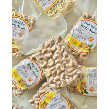 Hạt điều rang muối nguyên hạt vỏ lụa Bình Phước, giá ưu đãi 160k, Việt Nam