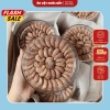 Hạt điều rang muối xếp hoa thủ công 500g giòn tan béo ngậy - Quà biếu sang trọng, giá chỉ 118.500 VND