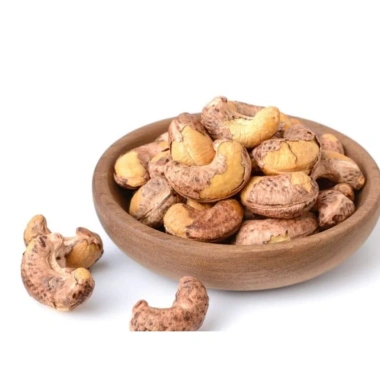 Hạt điều rang muối xếp hoa thủ công 500g giòn tan béo ngậy - Quà biếu sang trọng, giá chỉ 118.500 VND