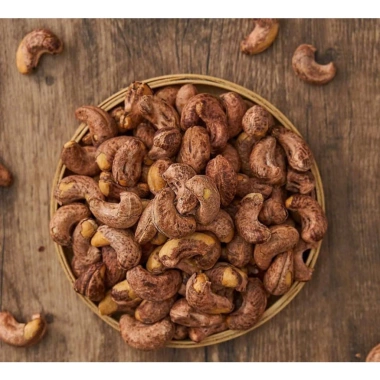 Hạt điều rang muối xếp hoa thủ công 500g giòn tan béo ngậy - Quà biếu sang trọng, giá chỉ 118.500 VND 8 Hạt điều rang muối xếp hoa thủ công 500g giòn tan béo ngậy - Quà biếu sang trọng, giá chỉ 118.500 VND 8
