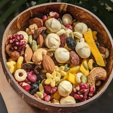 Hạt dinh dưỡng KD Shop mix 10 loại hạt và trái cây sấy nhập khẩu 500g giá ưu đãi 249.000₫ 10 Hạt dinh dưỡng KD Shop mix 10 loại hạt và trái cây sấy nhập khẩu 500g giá ưu đãi 249.000₫ 10