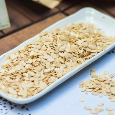 Hạt dưa sống tách vỏ Tấn Hưng 100g - Ngon giòn, giảm giá 27k, siêu tiết kiệm Hạt dưa sống tách vỏ Tấn Hưng 100g - Ngon giòn, giảm giá 27k, siêu tiết kiệm