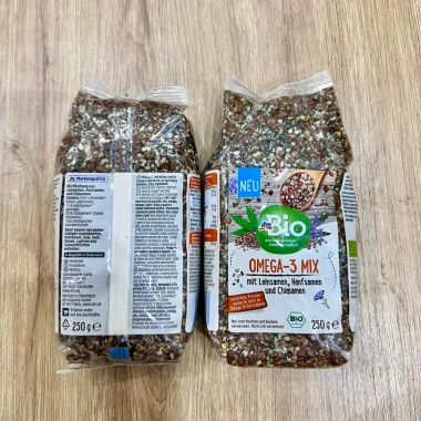 Hạt hỗn hợp dmBio Omega-3 Mix 200g - Ngũ cốc hữu cơ Đức giàu dinh dưỡng, giá ưu đãi 230k 2 Hạt hỗn hợp dmBio Omega-3 Mix 200g - Ngũ cốc hữu cơ Đức giàu dinh dưỡng, giá ưu đãi 230k 2