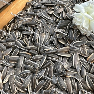 Hạt Hướng Dương Mỹ Vị 1KG Sạch Organic Đậm Đà Giòn Tan Giá Chỉ 108.000 VNĐ 5
