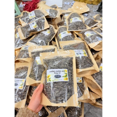 Hạt Hướng Dương Rang Củi Tây Bắc - Hạt To, Thơm Bùi, Giòn Ngon, Giá 80.000 VNĐ 7 Hạt Hướng Dương Rang Củi Tây Bắc - Hạt To, Thơm Bùi, Giòn Ngon, Giá 80.000 VNĐ 7
