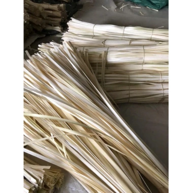 [HCM] Dây Lạt Giang 60 dây dài 1m - Bền dẻo, thân thiện môi trường, gói bánh tét, bánh chưng, buộc rau - 35.000 VND 2