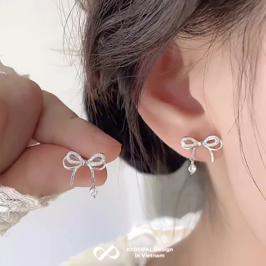 HCM Hỏa Tốc Khuyên Tai Bạc KYDOPAL Nơ Đính Đá Cao Cấp 925 - Sang Trọng, Giá 595k 2