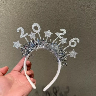 Headband Sequin ILLUSION LIMIT 2.026 Vòng Đầu Tóc Trang Trí Tiệc Giáng Sinh Giá 48.816₫ 5