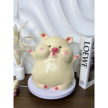 Heo đất Heo Bánh Bao HELLO size TO - Quà tặng & trang trí XsX Su Su giảm 77.420₫