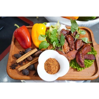 Heo Quế Thanh Chef Hải - Thịt Mông Heo Tươi ISO 22.000, độc quyền, giảm còn 273.000₫