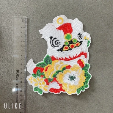 Hình gắn áo dài logo thêu kỳ lân hoa - Giá chỉ 21.850 dong, giảm mạnh từ 26.439 2 Hình gắn áo dài logo thêu kỳ lân hoa - Giá chỉ 21.850 dong, giảm mạnh từ 26.439 2