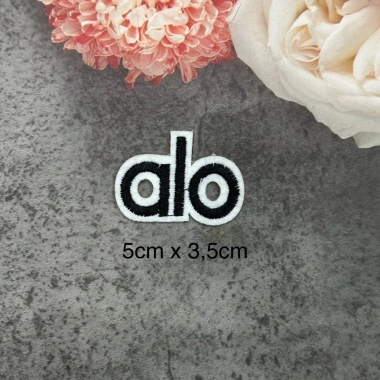 Hình thêu đính ngực áo ủi nhiệt mẫu mới, giá chỉ 4.500 VND - Siêu tiết kiệm 3