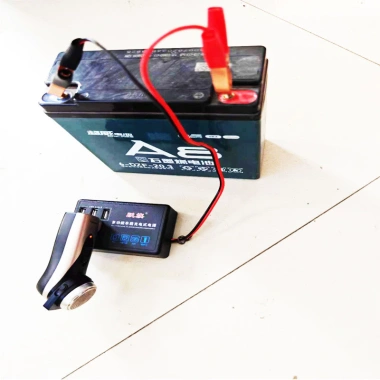 Hộ Gia Đình Ô Tô Thông Minh 12V/24V - Biến Tần, Ổ Cắm 220V, Sạc Nhanh, Tiết Kiệm Năng Lượng - Giá 168.984₫