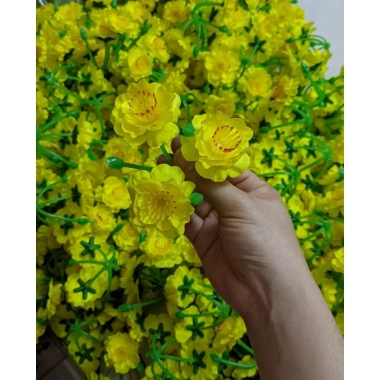 Hoa Mai & Đào Cao Cấp Nhẹ 1kg Vải Mềm - Trang Trí Phòng Tết 2.025 Giá 80.000₫