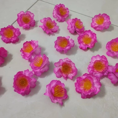 Hoa Mai Đào Giả Trang Trí Tết - Túi 30 Bông cùng Kẽm, Giá 19.900 VN98 Flowers 8