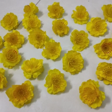 Hoa Mai Đào Giả Trang Trí Tết - Túi 30 Bông cùng Kẽm, Giá 19.900 VN98 Flowers 9