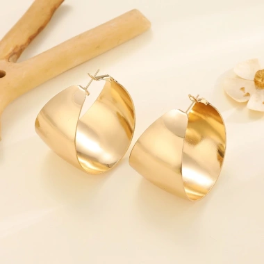 Hoa Tai Bản To Kiểu Dáng Âu Mỹ, Phong Cách Sang Trọng, Phù Hợp Đi Làm và Đi Chơi, Giá 22.500 VND