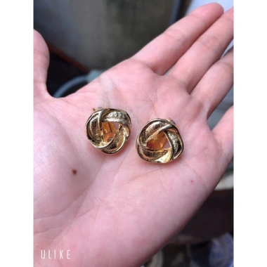 Hoa tai dạng kẹp thời trang, giá chỉ 30.000₫, giảm còn 30k, phong cách trẻ 9