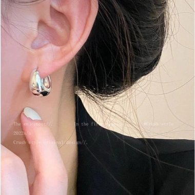 Hoa Tai Nữ Kim Loại Hạt Bấm - Hàn Quốc Sang Trọng, Dễ Phối, Giá 26.100 VND 8