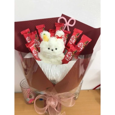 Hoa Thỏ Tai Dài Kitkat Size Đại - Bó Hoa Cún Bông Handmade Quà Tặng Valentine, 8/3, Tốt Nghiệp, Giá 259.000 VND 5 Hoa Thỏ Tai Dài Kitkat Size Đại - Bó Hoa Cún Bông Handmade Quà Tặng Valentine, 8/3, Tốt Nghiệp, Giá 259.000 VND 5