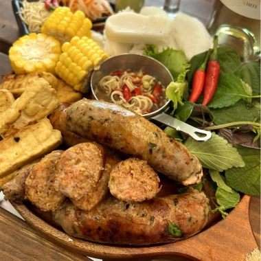 HOÀ TỐC 500g Mồi Nướng BBQ Xúc Xích Tươi Thịt Không Bột - Vú Heo, Steak Mỹ, Giá 100k 5 HOÀ TỐC 500g Mồi Nướng BBQ Xúc Xích Tươi Thịt Không Bột - Vú Heo, Steak Mỹ, Giá 100k 5