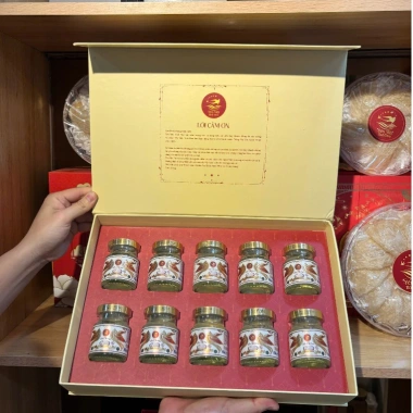HỎA TỐC HCM Set 10 Hũ Yến Chưng Sẵn Đường Phèn 35% 70ml - Quà Tết Yến Việt Tinh Hoa 599k