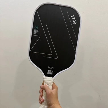 HOẢ TỐC Vợt PickleBall T700 Pro Trắng – Carbon siêu nhám, bám cực tốt, giá 460.000đ