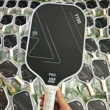 HOẢ TỐC Vợt PickleBall T700 Pro Trắng – Carbon siêu nhám, bám cực tốt, giá 460.000đ
