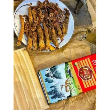 Hồng Sâm Khô Cao Ly Hộp Thiếc Nguyên Củ Hàn Quốc Lê Nga Nhân Sâm 1.050.000₫ 3 Hồng Sâm Khô Cao Ly Hộp Thiếc Nguyên Củ Hàn Quốc Lê Nga Nhân Sâm 1.050.000₫ 3