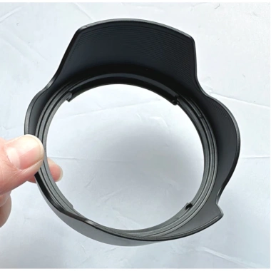 Hood Canon EW-83N cho RF 24-105mm F4L IS USM - Giá 250.000 (giảm từ 325.000)