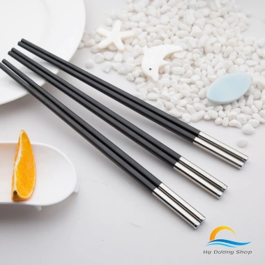 Hộp 10 Đôi Đũa Hợp Kim Chống Mốc, Chịu Nhiệt Cao, Không Trượt Sang Trọng HADU