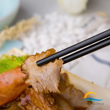 Hộp 10 Đôi Đũa Hợp Kim Chống Mốc, Chịu Nhiệt Cao, Không Trượt Sang Trọng HADU