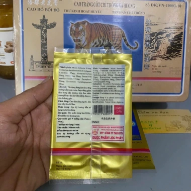 Hộp 100 Gói Cao Dán Con Cọp Loại 7 Chữ - Hàng Chính Hãng, Giá Ưu Đãi 500k 4
