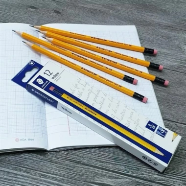 Hộp 12 cây Bút chì 2B GSTAR STAEDTLER ELEPHANT - Giá 60.000, viết mịn mềm 3 Hộp 12 cây Bút chì 2B GSTAR STAEDTLER ELEPHANT - Giá 60.000, viết mịn mềm 3